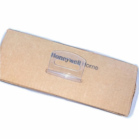 RH221B 1 week programmable thermostat new in box - Picture 4 of 7